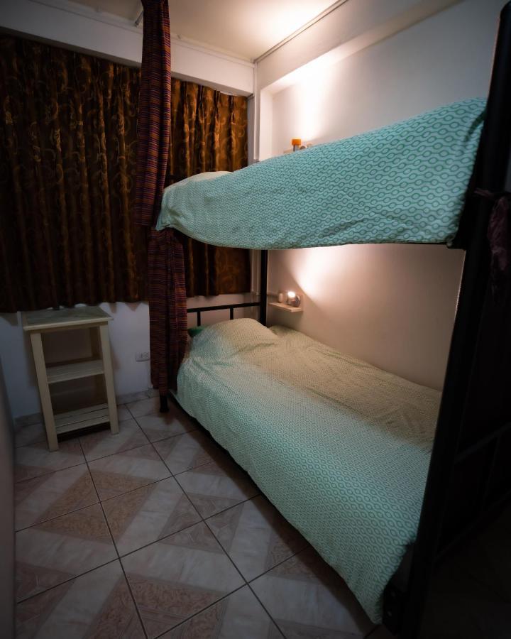 Хостел Mama Backpackers Лима Экстерьер фото